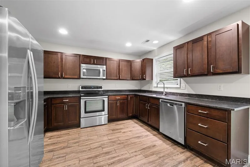 1116 Marathon Drive, Foristell, MO 63348 — listing photo 11 of 28