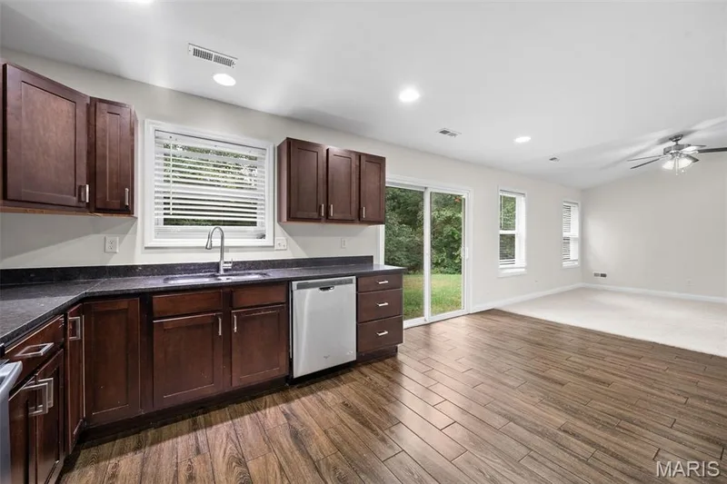 1116 Marathon Drive, Foristell, MO 63348 — listing photo 13 of 28
