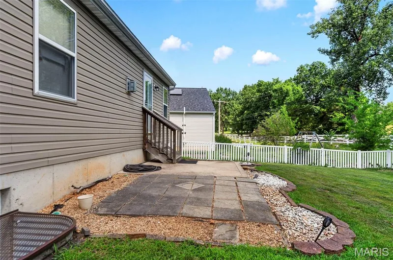 549 Rifle Ridge Drive, Wentzville, MO 63385 — listing photo 28 of 34