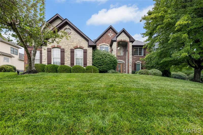100 Sunnybrooke Estates Court, Dardenne Prairie, MO — listing photo 1