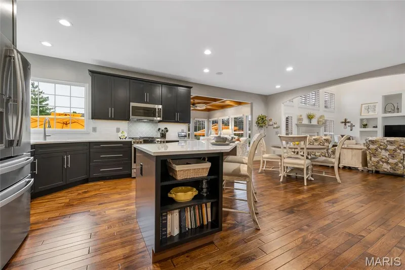 100 Sunnybrooke Estates Court, Dardenne Prairie, MO 63368 — listing photo 23 of 83
