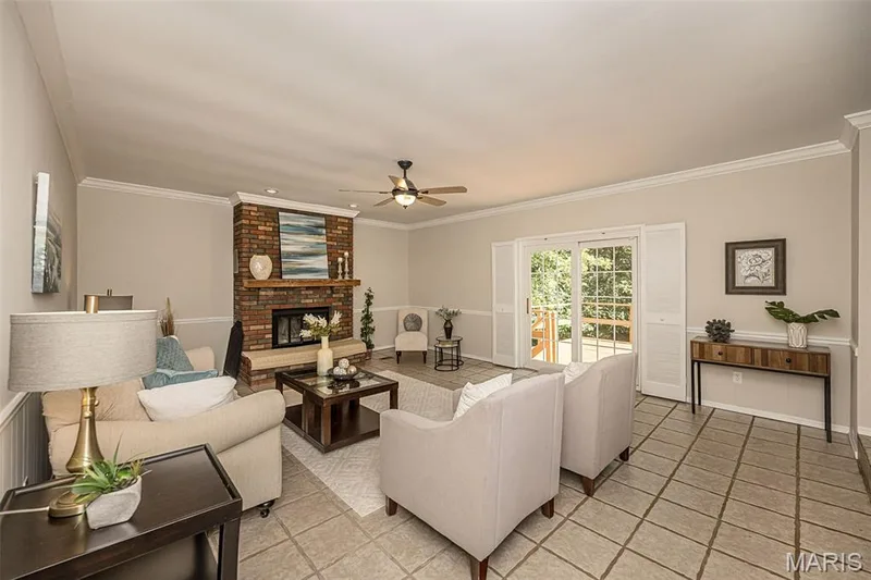5927 Lafayette Drive, Weldon Spring, MO 63304 — listing photo 19 of 57
