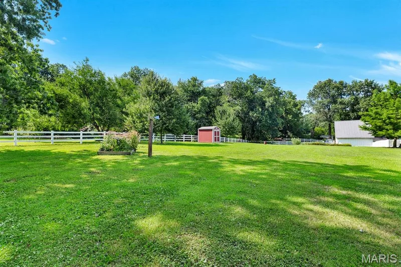 2365 Saint Paul Road, St Paul, MO 63366 — listing photo 27 of 28