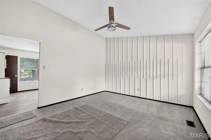 2305 Amarillo Drive, O'Fallon, MO 63368 — listing photo 4 of 27