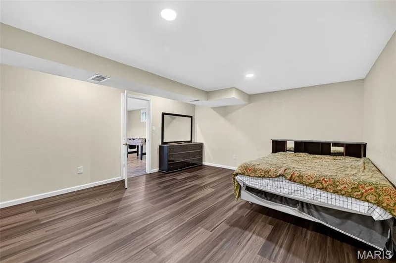 4425 Millcroft Drive, St Charles, MO 63304 — listing photo 27 of 37