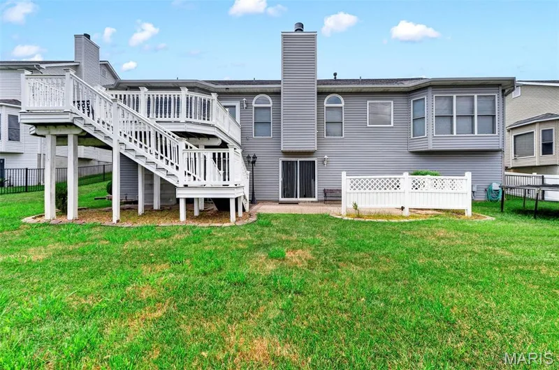 4425 Millcroft Drive, St Charles, MO 63304 — listing photo 35 of 37