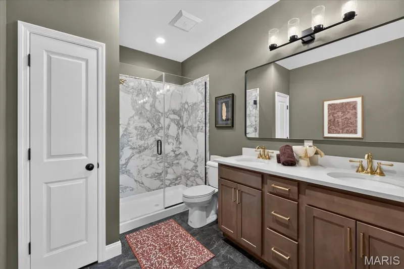 Pictures are for example purposes only.  Some features  shown may be optional upgrades. — TBB Wakefield@Crooked Crk Cottleville Trails, Cottleville, MO 63304