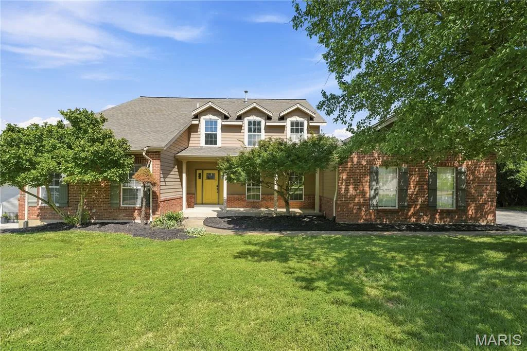 542 Eagles Nest Court, Wildwood, MO 63011 — listing photo 1 of 38