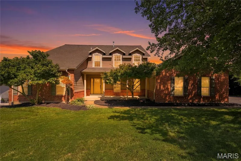 542 Eagles Nest Court, Wildwood, MO 63011 — listing photo 2 of 38