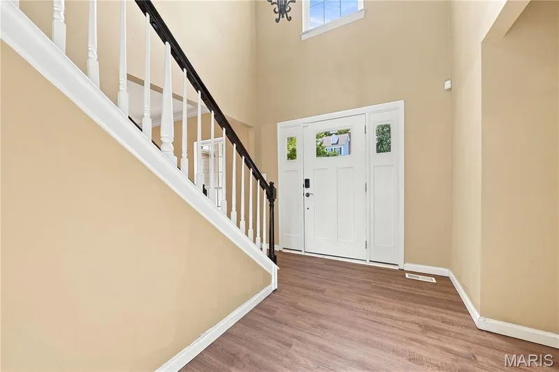 542 Eagles Nest Court, Wildwood, MO 63011 — listing photo 5 of 38