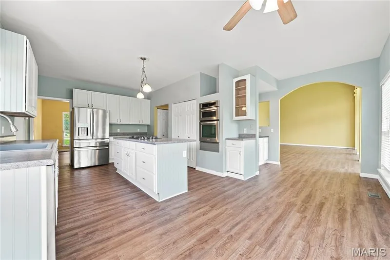 542 Eagles Nest Court, Wildwood, MO 63011 — listing photo 13 of 38