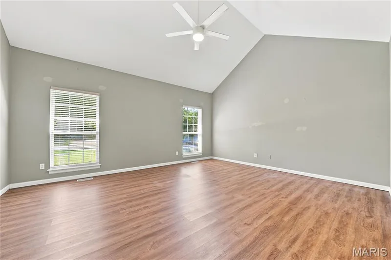 542 Eagles Nest Court, Wildwood, MO 63011 — listing photo 19 of 38