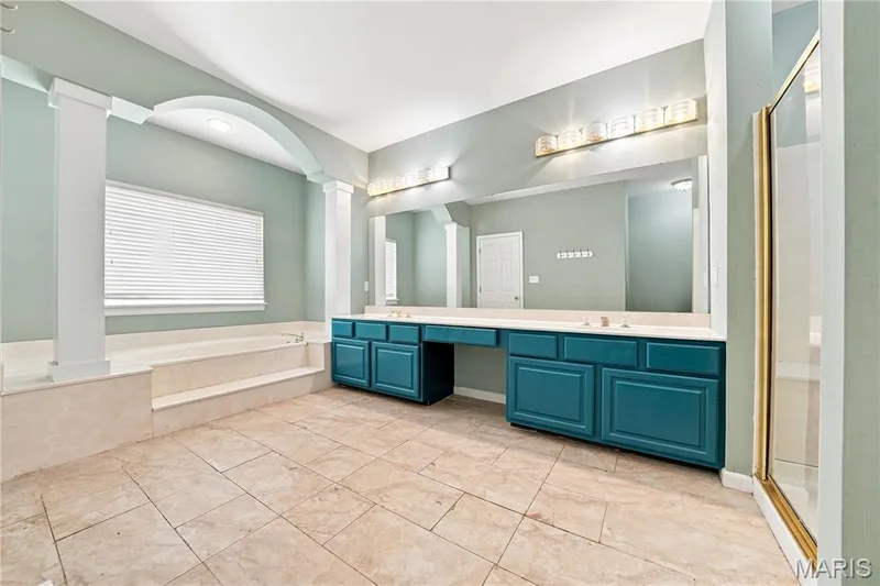 542 Eagles Nest Court, Wildwood, MO 63011 — listing photo 21 of 38