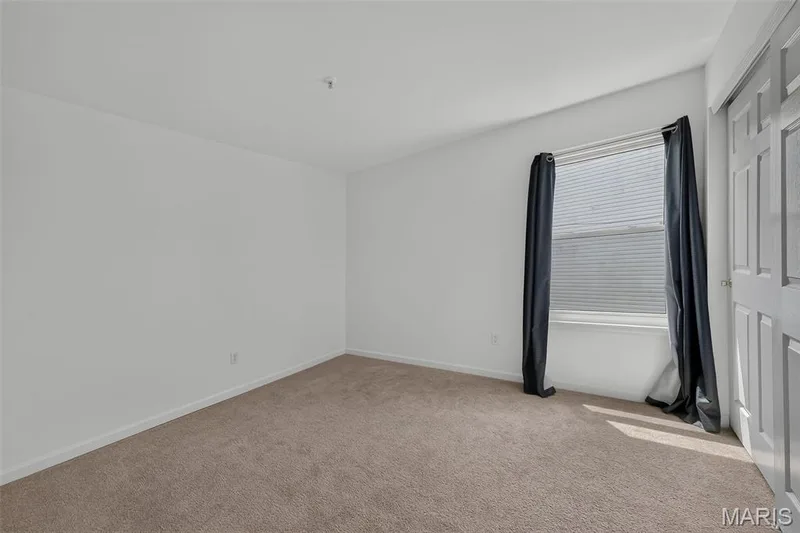 Secondary bedroom — 101 Timber Creek Drive, O'Fallon, MO 63368