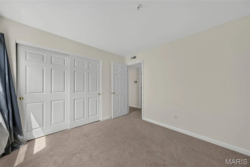 Secondary bedroom — 101 Timber Creek Drive, O'Fallon, MO 63368