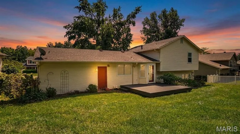 2215 Graystone Drive, St Charles, MO 63303 — listing photo 2 of 34