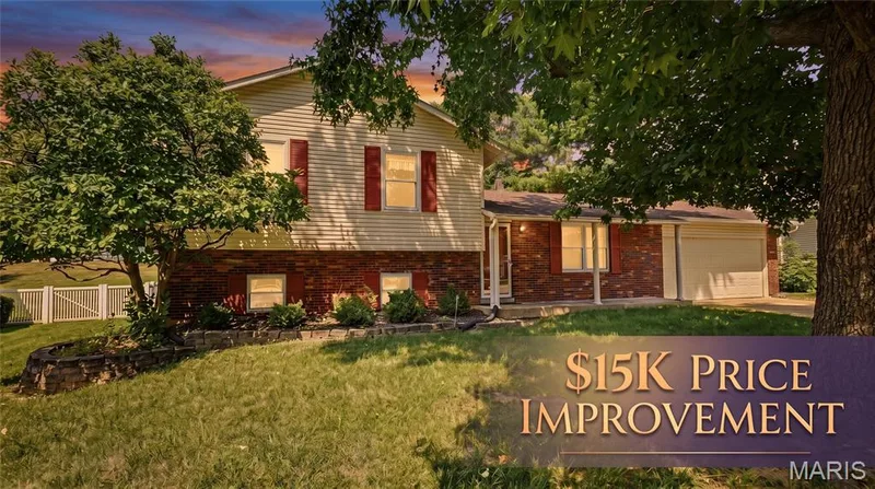 2215 Graystone Drive, St Charles, MO 63303 — listing photo 1 of 34