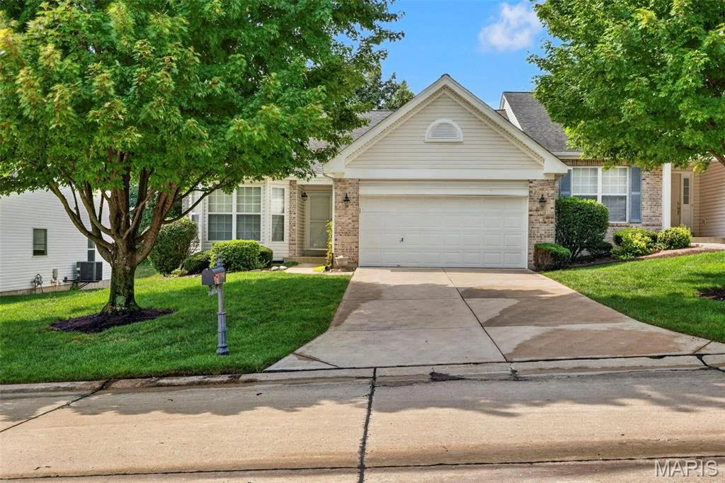 1319 Pine Bluff Drive, St Charles, MO 63304 — listing photo 1 of 29