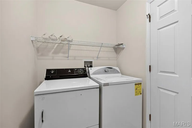 1319 Pine Bluff Drive, St Charles, MO 63304 — listing photo 13 of 29