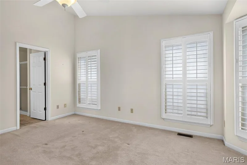 1319 Pine Bluff Drive, St Charles, MO 63304 — listing photo 15 of 29