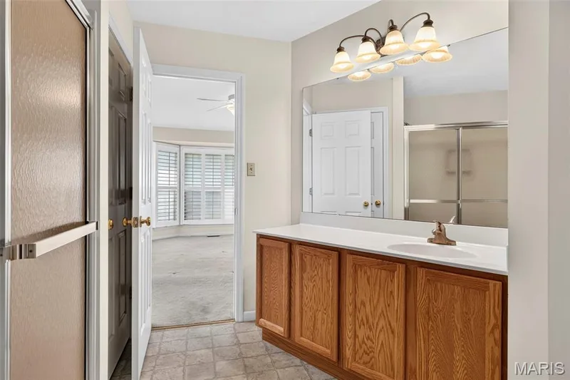 1319 Pine Bluff Drive, St Charles, MO 63304 — listing photo 18 of 29
