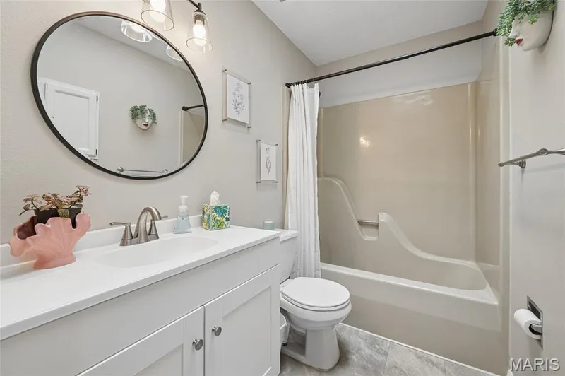 1436 Heritage Landing #310, St Charles, MO 63303 — listing photo 11 of 22