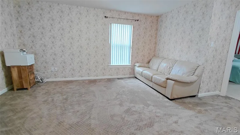 Sitting room / Game room /  Office, or convert to Bedroom — 15234 Brightfield Manor Drive, Chesterfield, MO 63017