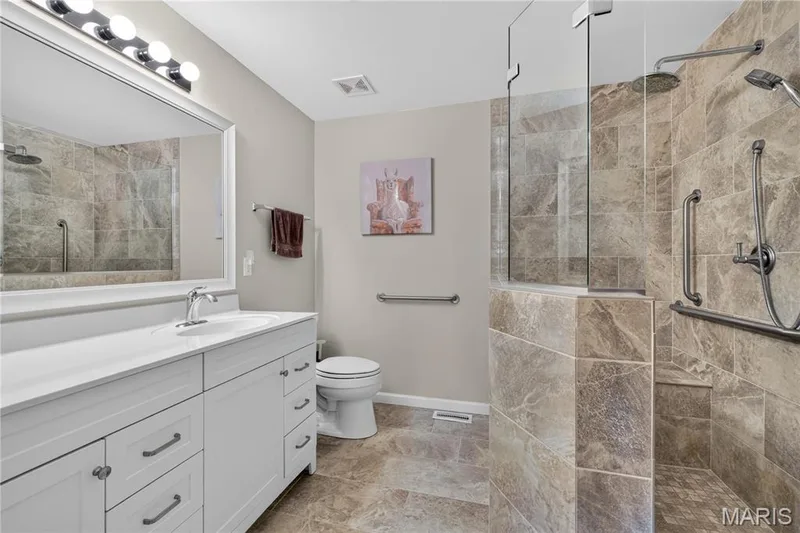 37 Sommer Circle Drive, O'Fallon, MO 63368 — listing photo 12 of 21