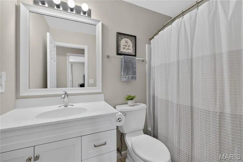 37 Sommer Circle Drive, O'Fallon, MO 63368 — listing photo 15 of 21
