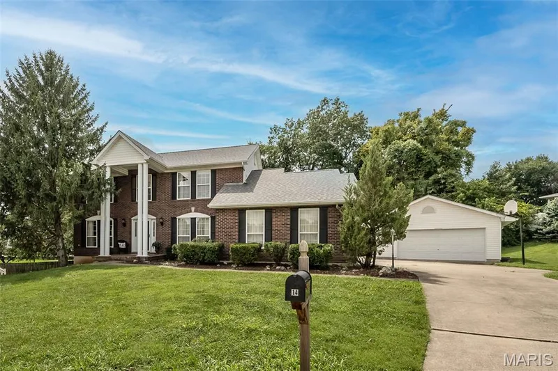 Front View 2 — 14 Ludwigs Oak Court, St Charles, MO 63303