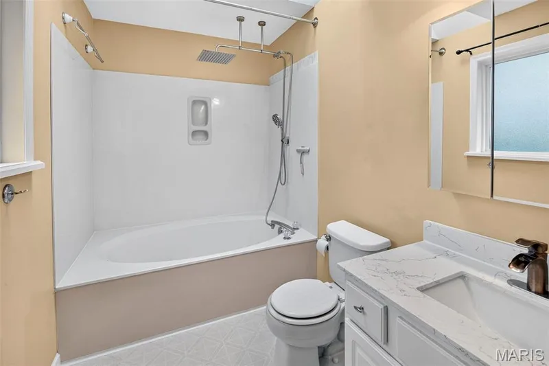 3950 White Rose Lane, St Charles, MO 63304 — listing photo 23 of 38