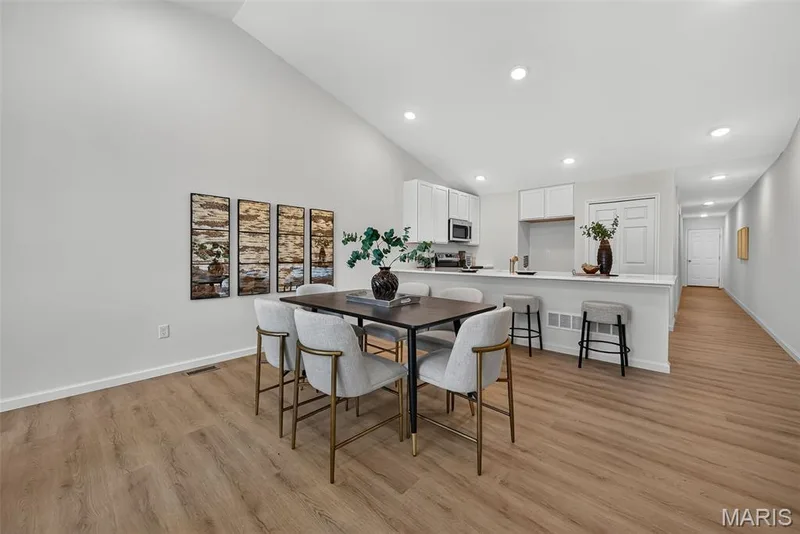 1708 Dyess Street, St Charles, MO 63301 — listing photo 15 of 40
