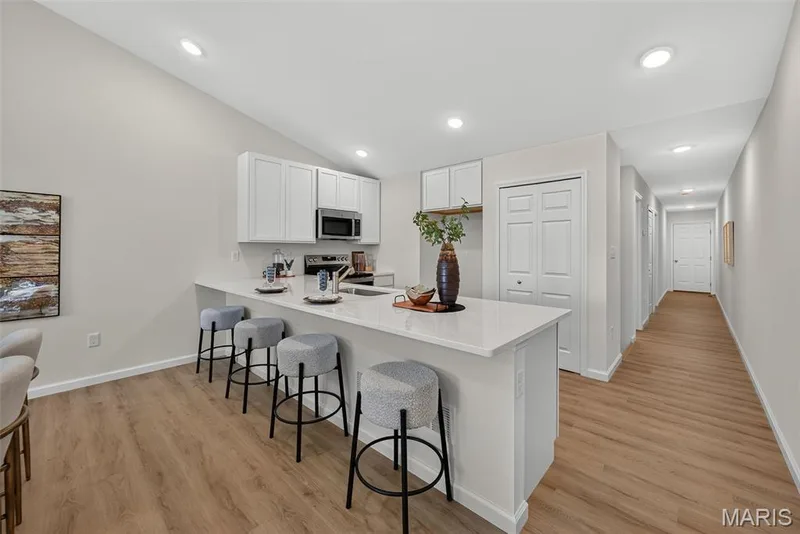 1708 Dyess Street, St Charles, MO 63301 — listing photo 19 of 40