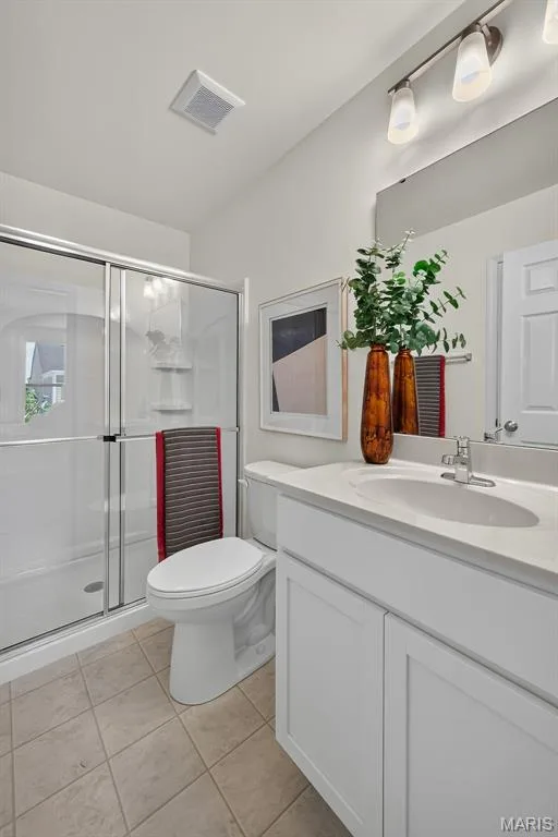 1708 Dyess Street, St Charles, MO 63301 — listing photo 28 of 40