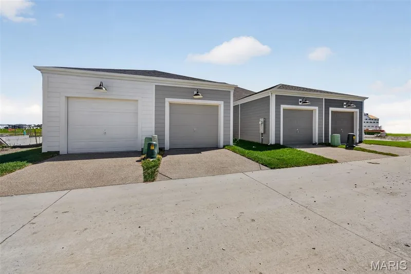 1708 Dyess Street, St Charles, MO 63301 — listing photo 38 of 40