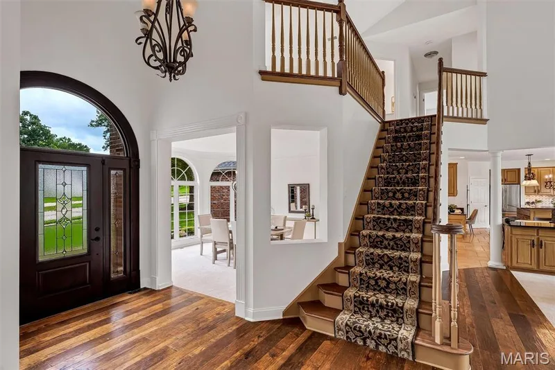17643 Wildridge Drive, Wildwood, MO 63005 — listing photo 9 of 95