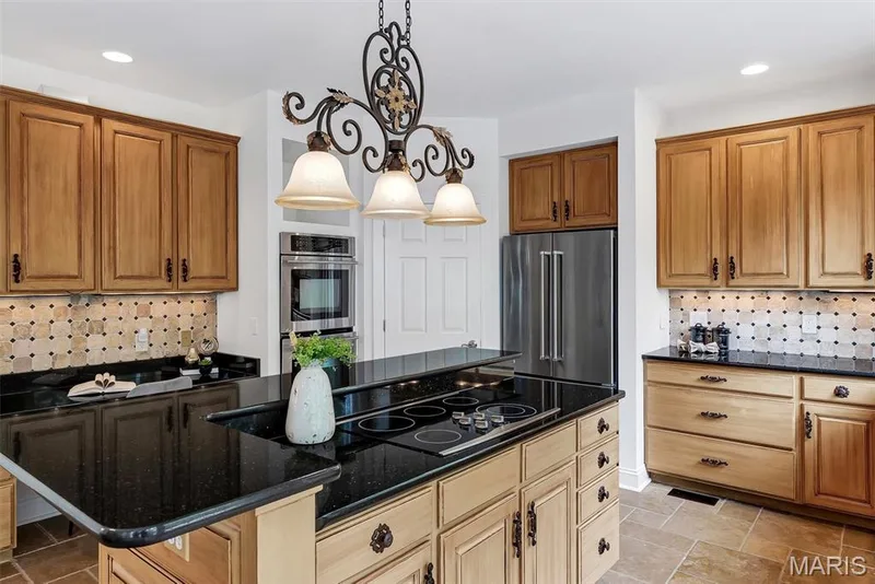 17643 Wildridge Drive, Wildwood, MO 63005 — listing photo 22 of 95