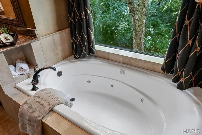 17643 Wildridge Drive, Wildwood, MO 63005 — listing photo 43 of 95