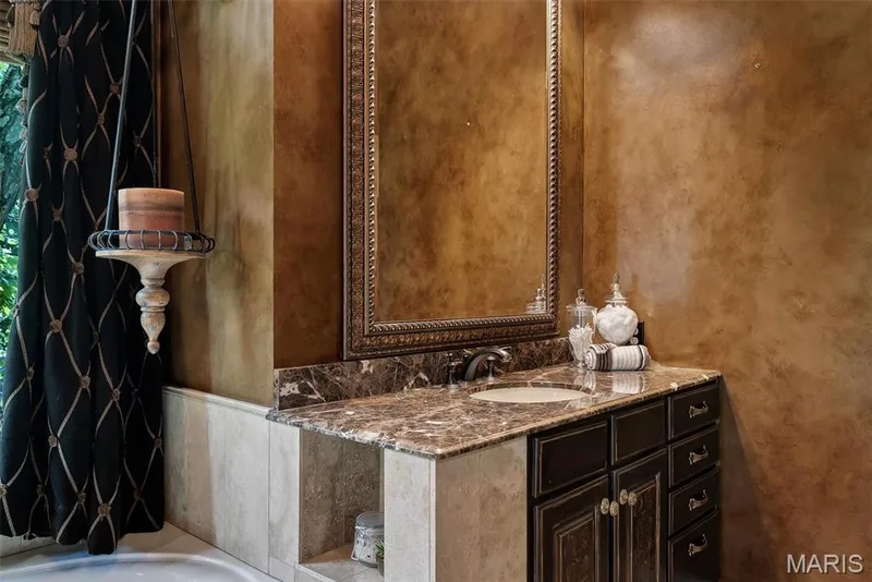 17643 Wildridge Drive, Wildwood, MO 63005 — listing photo 46 of 95