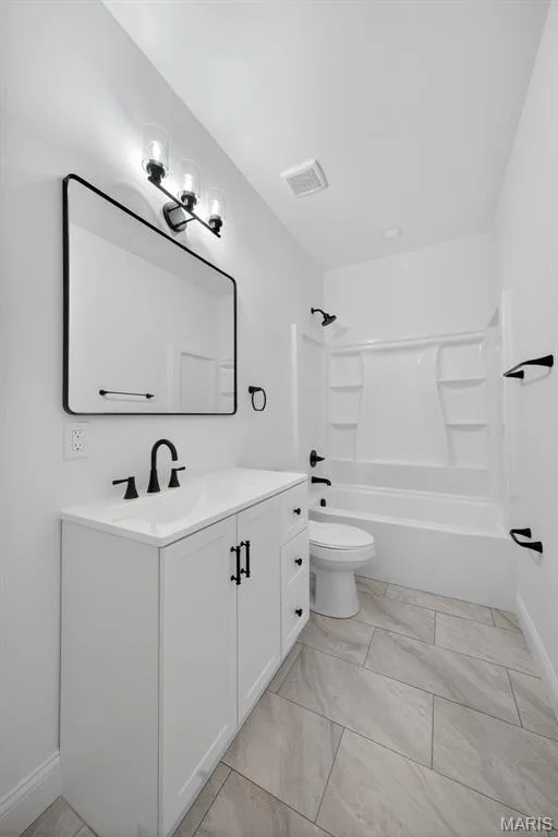 10951 Village Drive W, Foristell, MO 63348 — listing photo 27 of 31