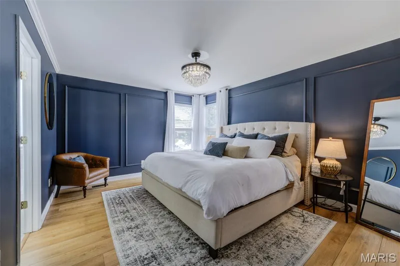 Primary bedroom, trim detail — 109 Emerald Isle Lane, Wentzville, MO 63385