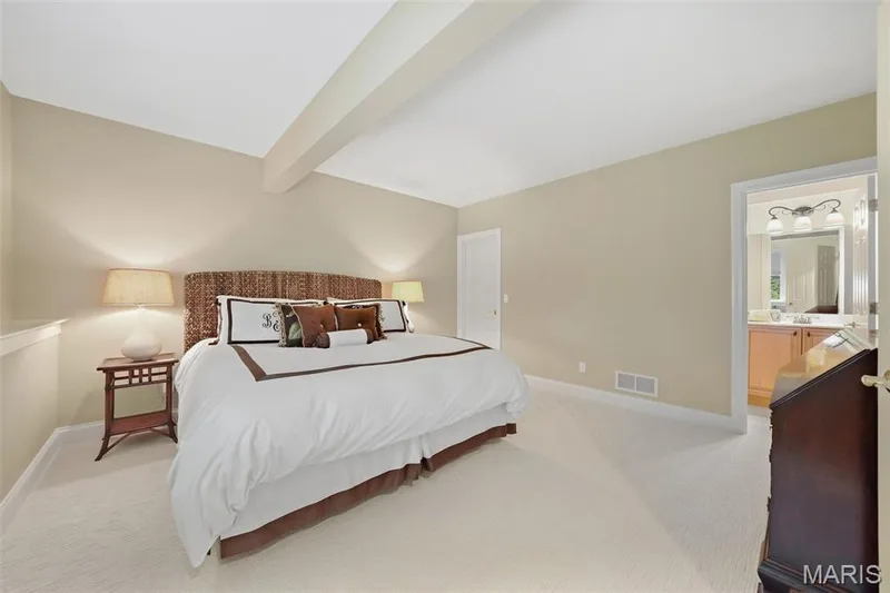 1931 Chesterfield Ridge Circle, Chesterfield, MO 63017 — listing photo 26 of 32