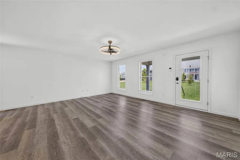 Living Room — 108 Tiber Way, St Charles, MO 63301