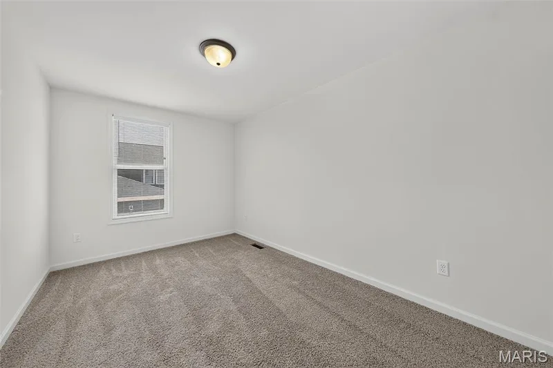 Bedroom 3 — 108 Tiber Way, St Charles, MO 63301