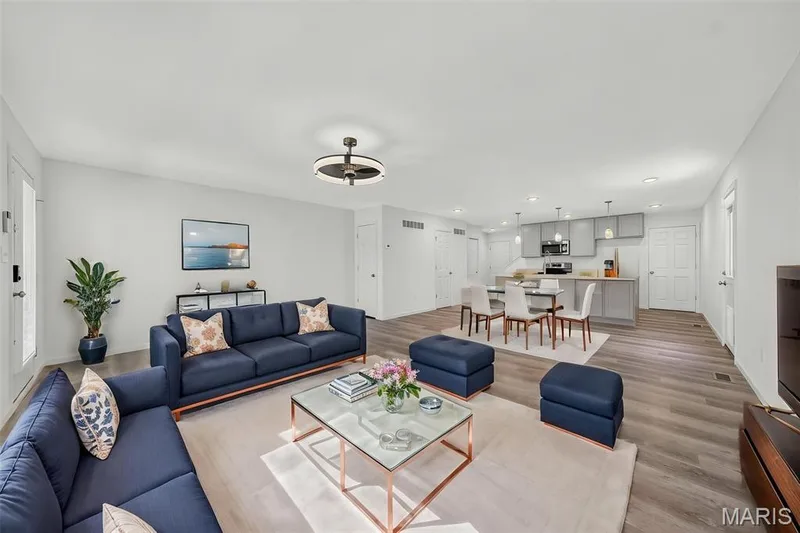 Virtually Staged — 108 Tiber Way, St Charles, MO 63301