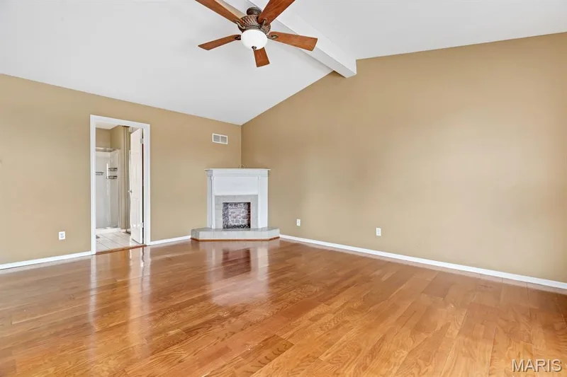 513 River Bend Estates Drive, St Charles, MO 63303 — listing photo 17 of 37