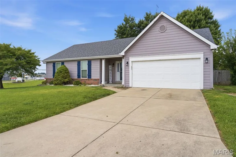 2021 Twin Fawns Court, St Peters, MO 63376 — listing photo 2 of 42