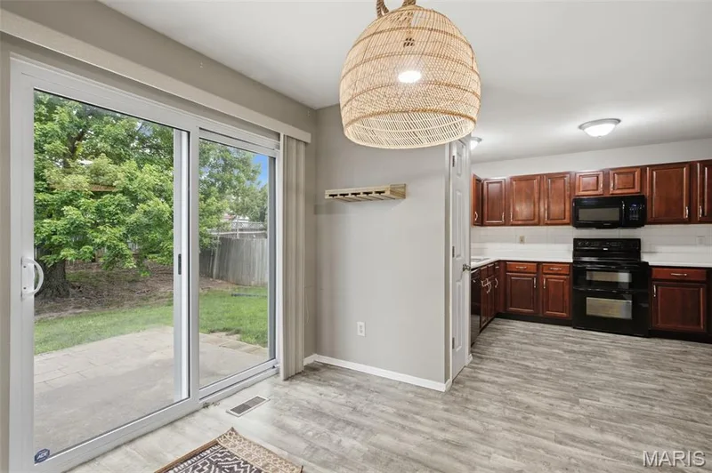 2021 Twin Fawns Court, St Peters, MO 63376 — listing photo 27 of 42