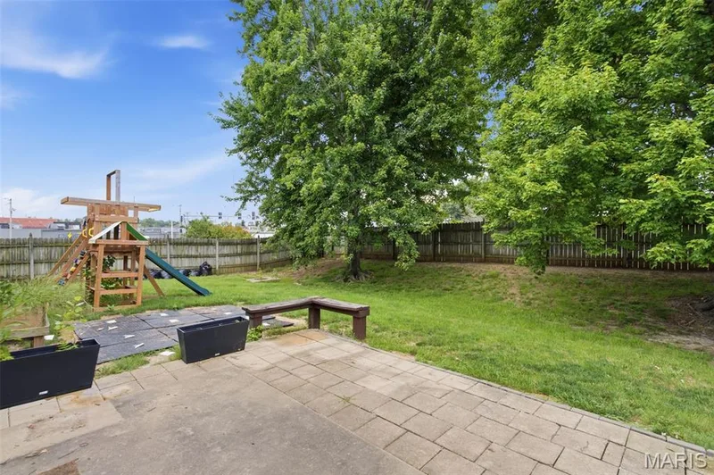 2021 Twin Fawns Court, St Peters, MO 63376 — listing photo 41 of 42