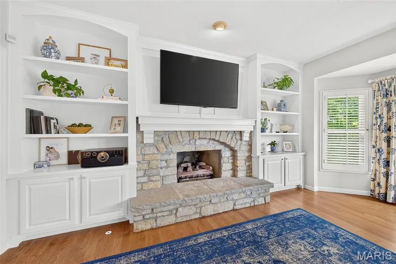16801 Kehrsdale Drive, Chesterfield, MO 63005 — listing photo 32 of 89